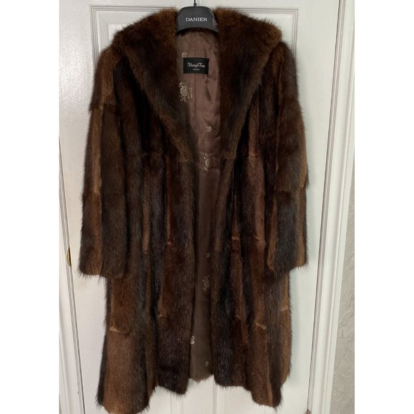 Harry's Furs Toronto - Real Fur Coat Beautiful Condition Size M - Picture 1 of 12